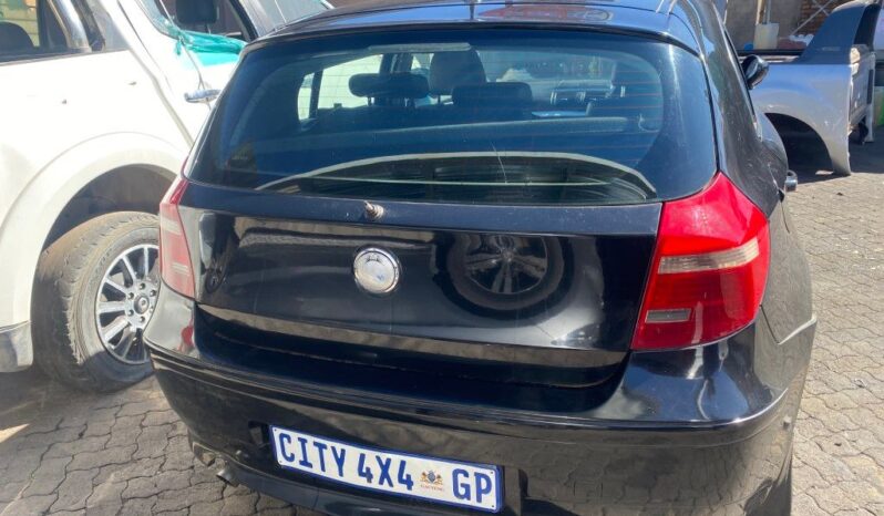 
								2006 BMW 118i full									
