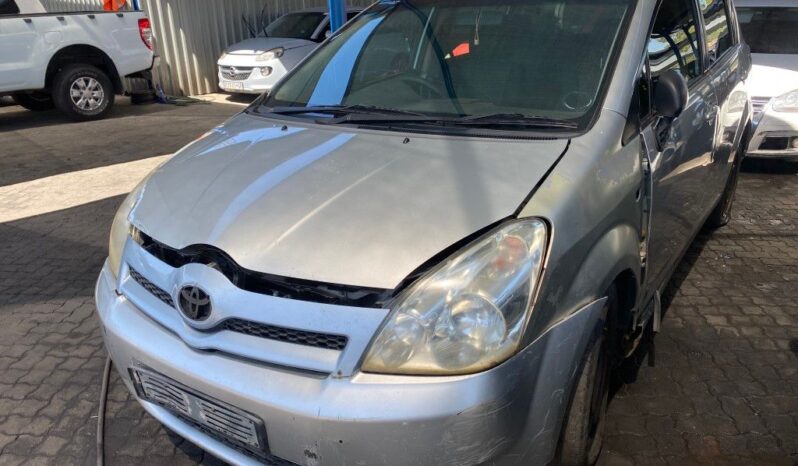 
								2007 TOYOTA COROLLA VERSO full									