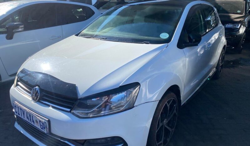 
								2017 VW POLO full									