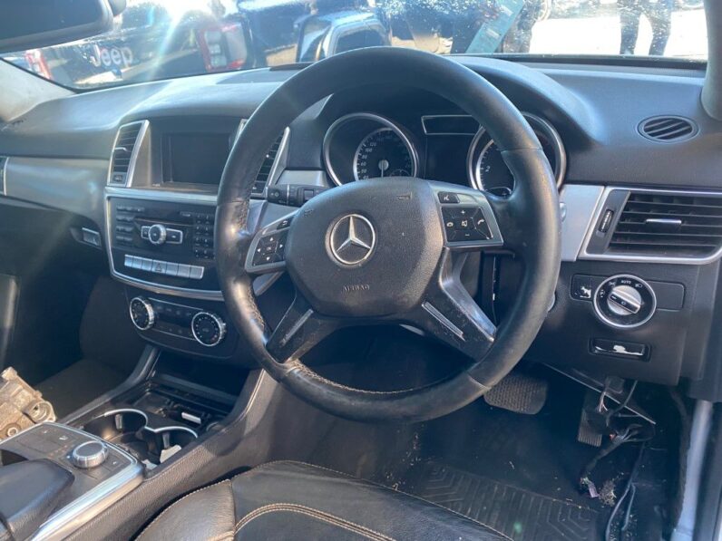 
								2015 MERCEDES BENZ ML250 BLUETEC full									