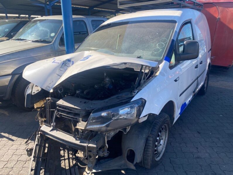 
								2016 VW CADDY 1.6 full									
