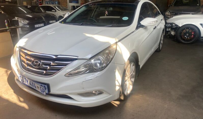 
								2010 HYUNDAI SONATA full									