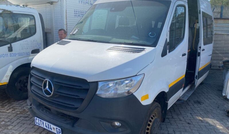 
								2021 MERCEDES BENZ SPRINTER 519 full									