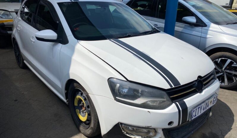 
								2013 VW POLO full									