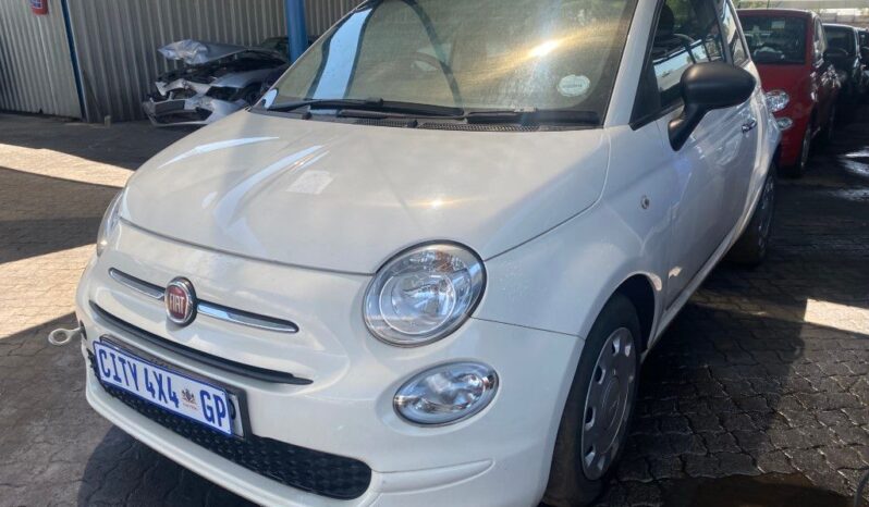 
								2022 FIAT 500 full									