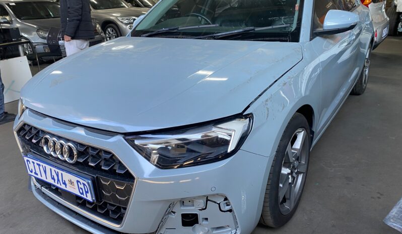 
								2021 AUDI A1 3.0 TFSi full									