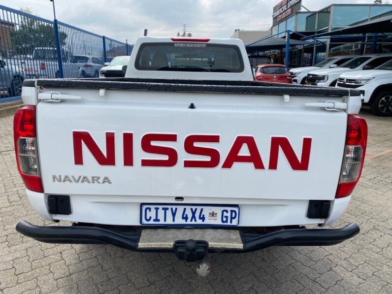 
								2021 NISSAN NAVARA full									