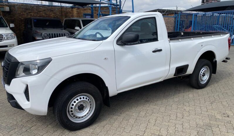 
								2021 NISSAN NAVARA full									