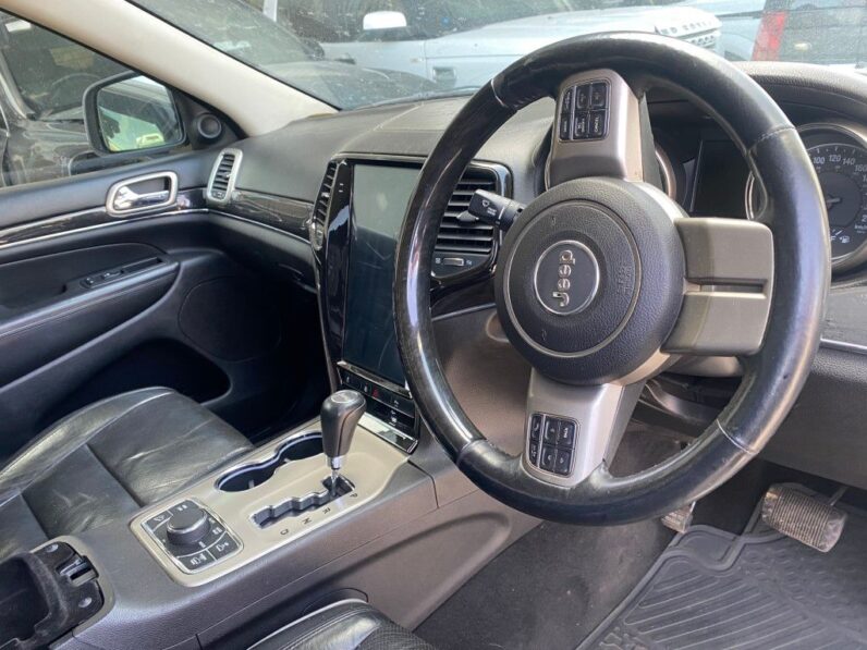 
								2013 JEEP GRAND CHEROKEE 3.0 V6 full									