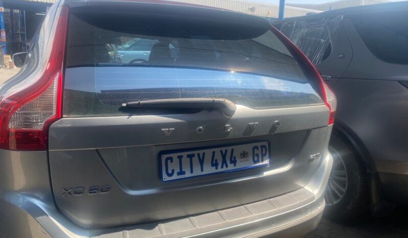 
								2011 VOLVO XC60 full									