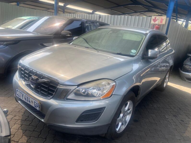 
								2011 VOLVO XC60 full									
