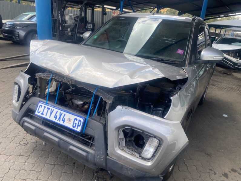 
								2021 SUZUKI VITARA BREZZA 1.5 GL full									