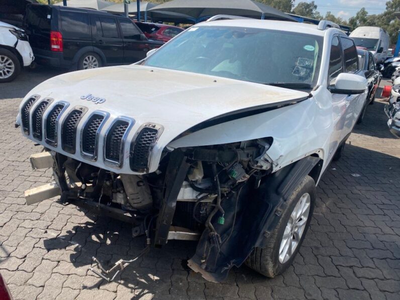 
								2015 JEEP CHEROKEE full									