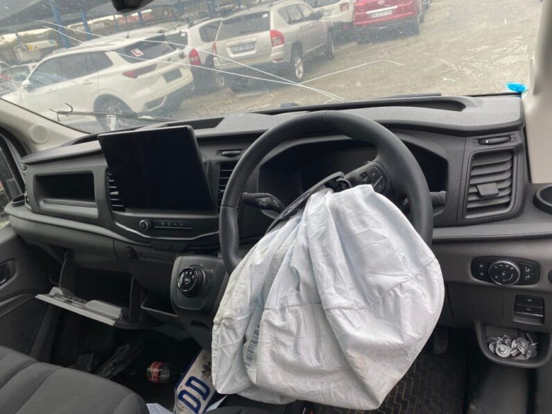 
								2025 FORD TRANSIT full									