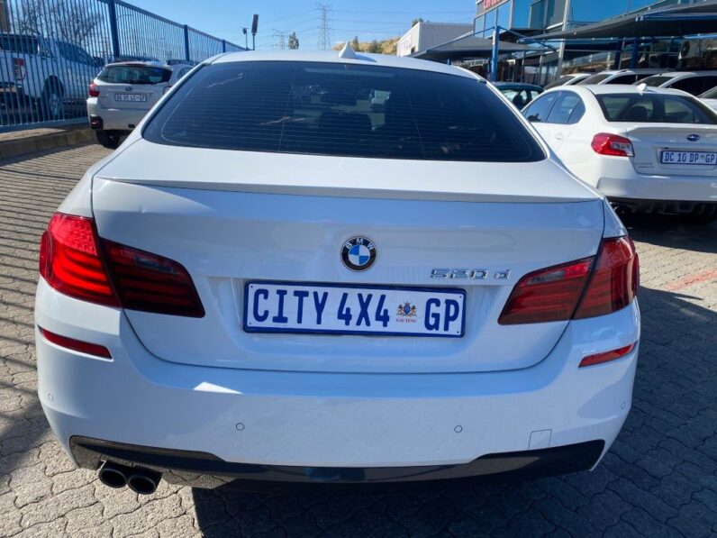 
								2012 BMW 520D full									