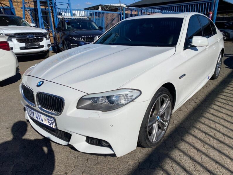 
								2012 BMW 520D full									