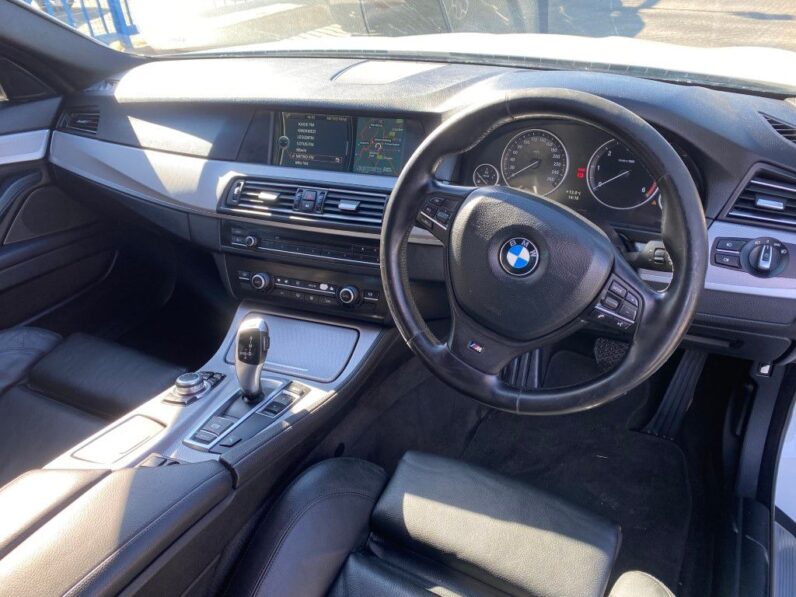 
								2012 BMW 520D full									