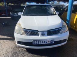 2010 NISSAN TIIDA
