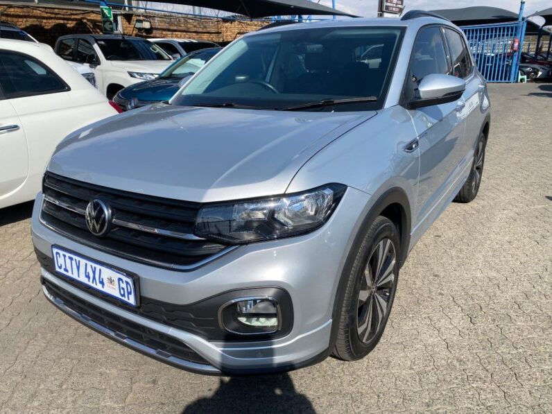 
								2021 VW T CROSS 1.0 TSI full									