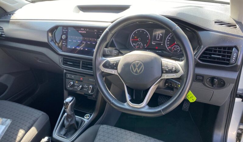 
								2021 VW T CROSS 1.0 TSI full									
