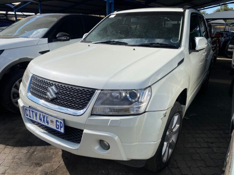 
								2008 SUZUKI GRAND VITARA 3.2 V6 full									