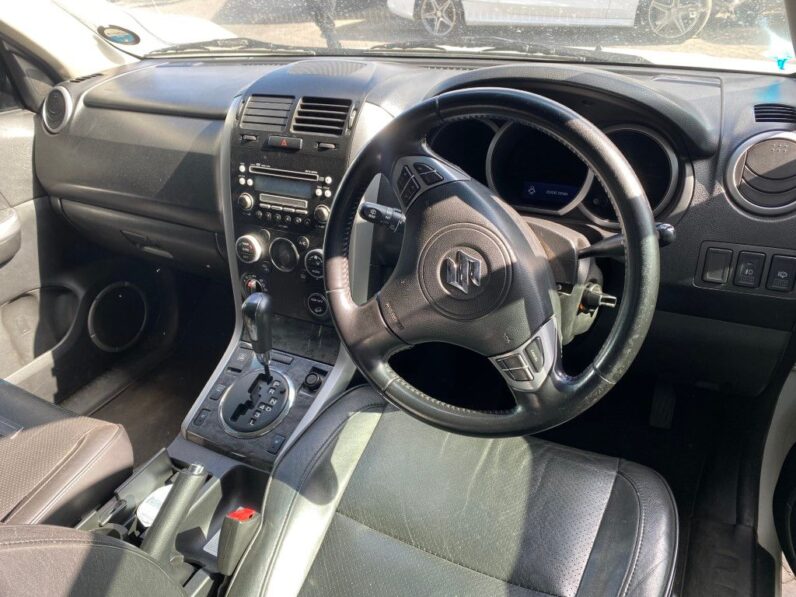 
								2008 SUZUKI GRAND VITARA 3.2 V6 full									