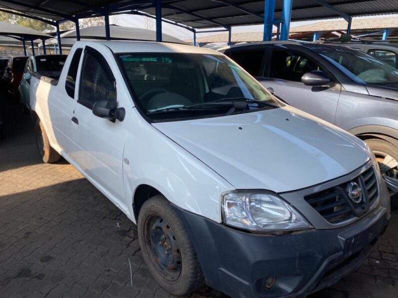 
								2019 NISSAN NP200 full									