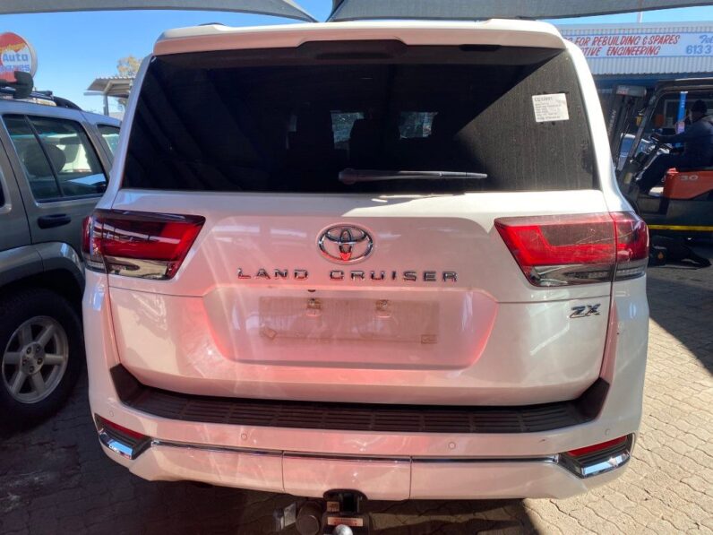 
								2023 TOYOTA LAND CRUISER 300V6 3 full									