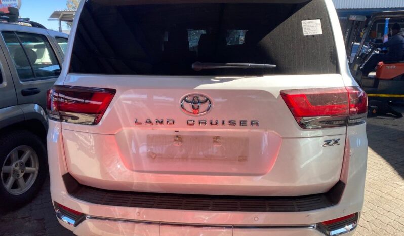 
								2023 TOYOTA LAND CRUISER 300V6 3 full									