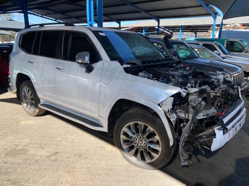 
								2023 TOYOTA LAND CRUISER 300V6 3 full									