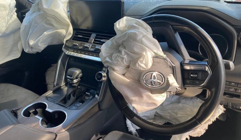 
								2023 TOYOTA LAND CRUISER 300V6 3 full									