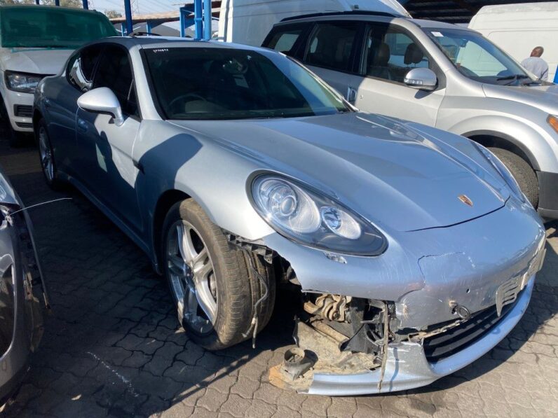 
								2014 PORSCHE PANAMERA 4 PDK full									