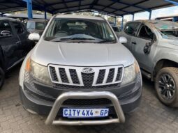 2015 MAHINDRA XUV
