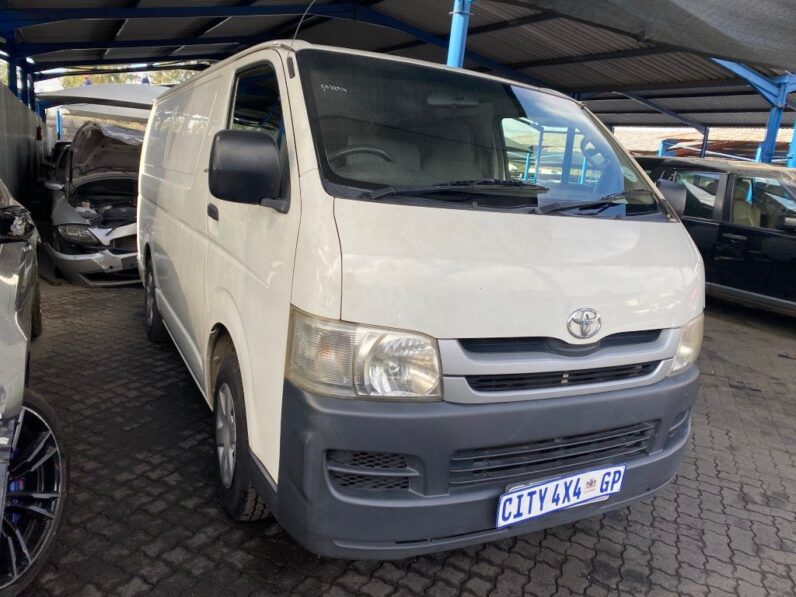 
								2008 TOYOTA QUANTUM full									