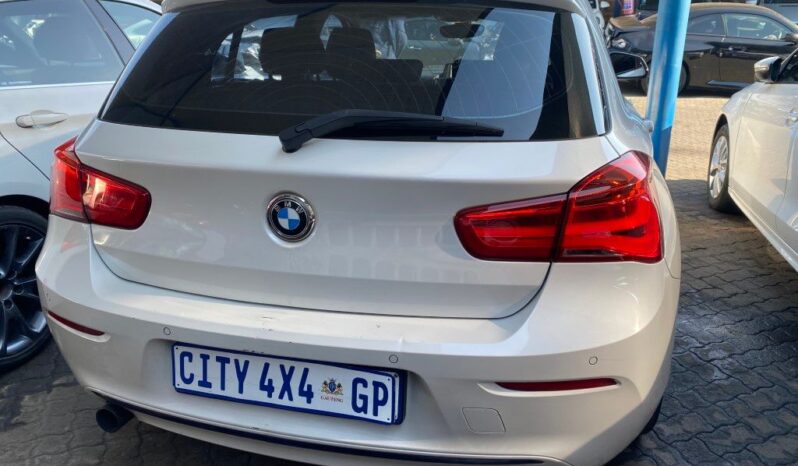 
								2015 BMW 1 SERIES full									