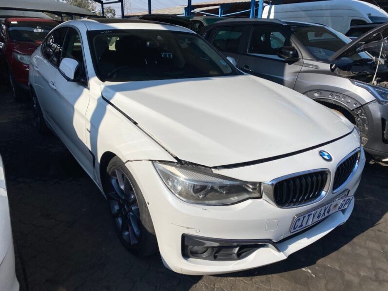 
								2014 BMW 335i full									
