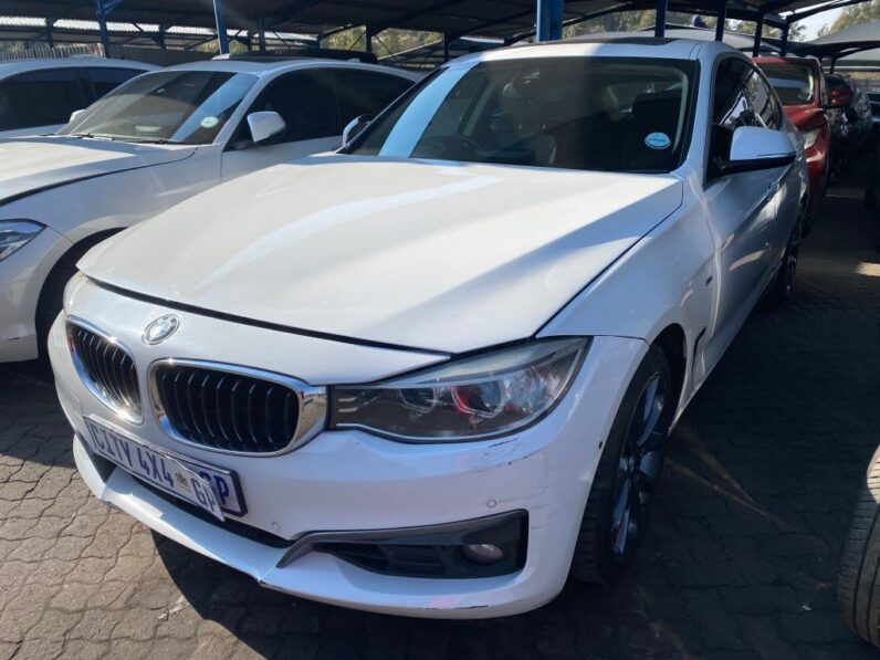 
								2014 BMW 335i full									