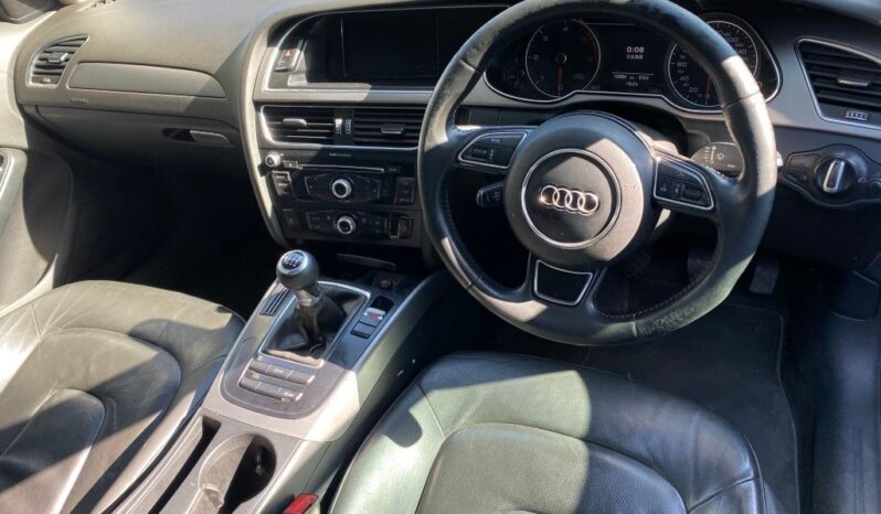 
								2012 AUDI A4 2.0 TDi full									