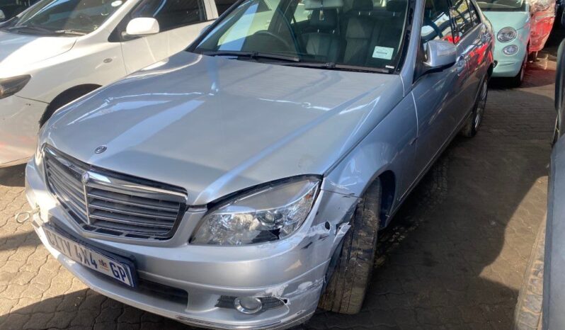 
								2009 MERCEDES BENZ C180 full									