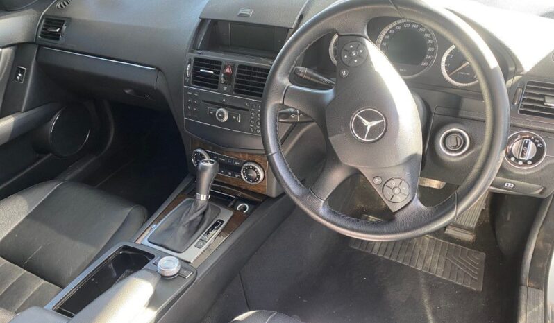 
								2009 MERCEDES BENZ C180 full									
