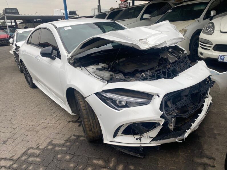 
								2024 MERCEDES BENZ CLA200D full									