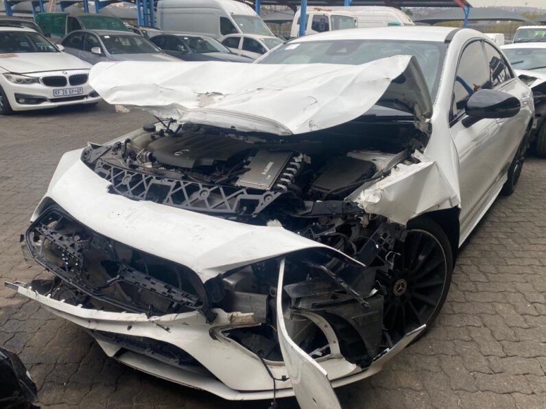 
								2024 MERCEDES BENZ CLA200D full									