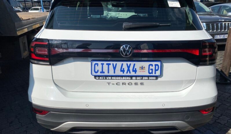 
								2021 VW T CROSS 1.0 TSI COMFORTL full									