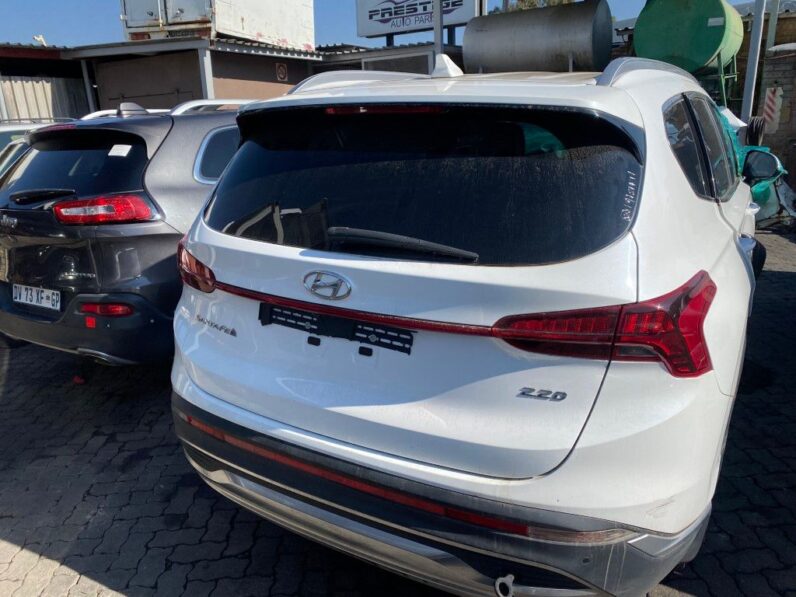 
								2023 HYUNDAI SANTA FE 2.2D full									