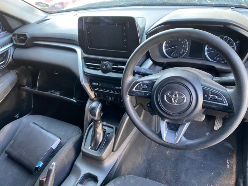 
								2023 TOYOTA URBAN CRUISER full									