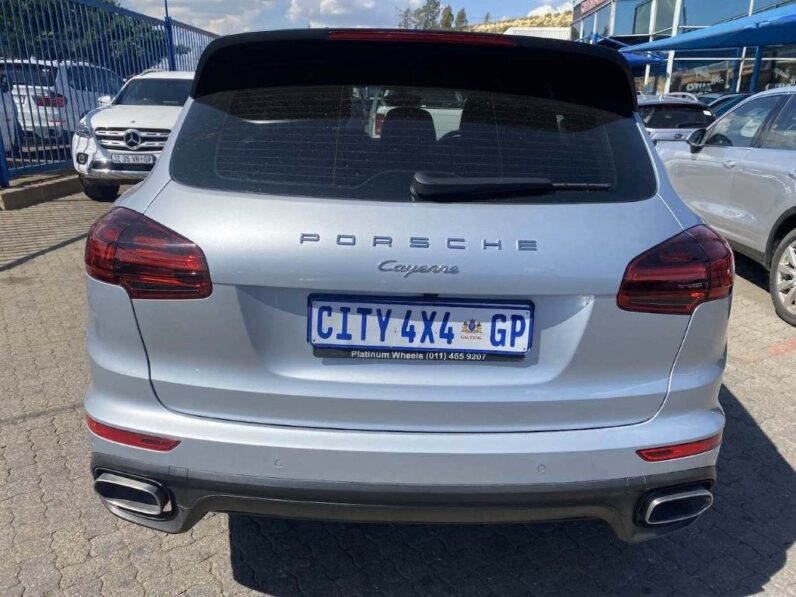 
								2015 PORSCHE CAYENNE DIESEL full									