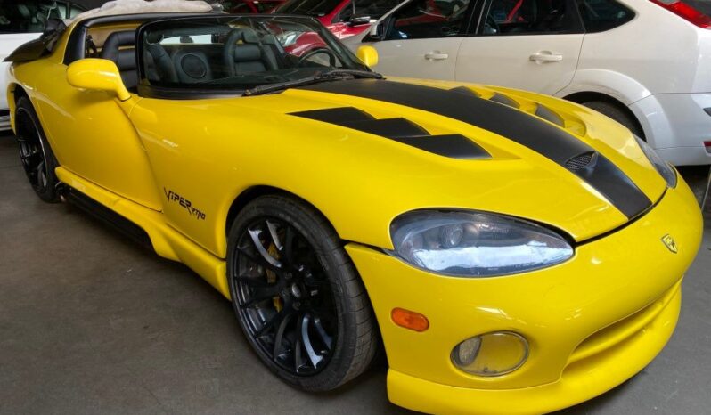 
								1996 DODGE VIPER full									