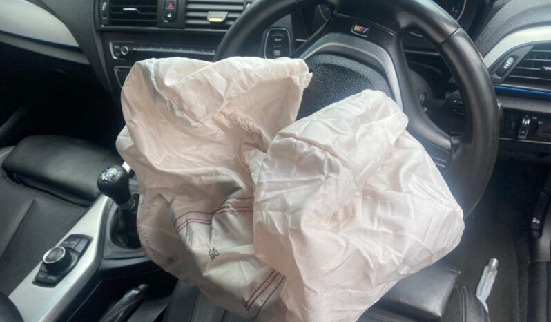
								2013 BMW 118i full									