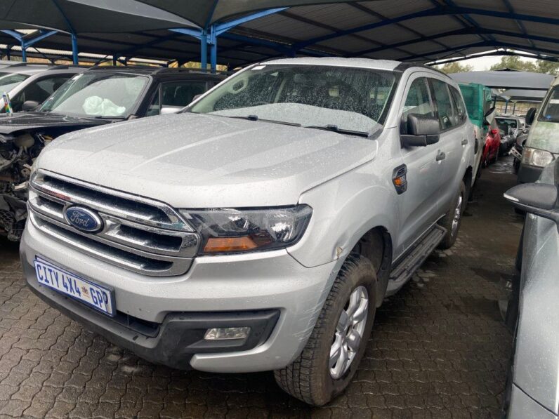 
								2017 FORD EVEREST 2.2 TDCi XLS full									