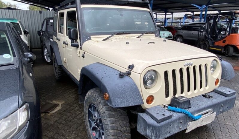 
								2011 JEEP WRANGLER 3.8 full									